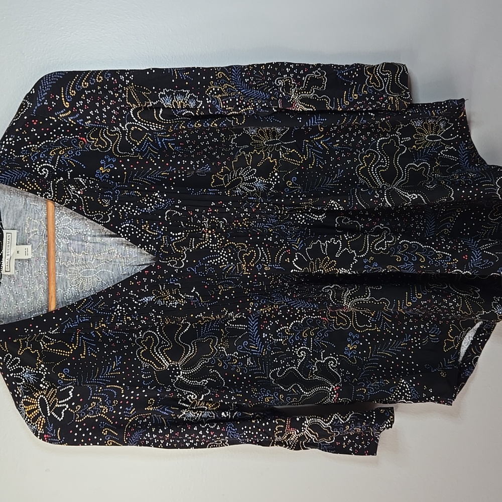 Dana Buchman Medium Floral Dot Black Tunic Top